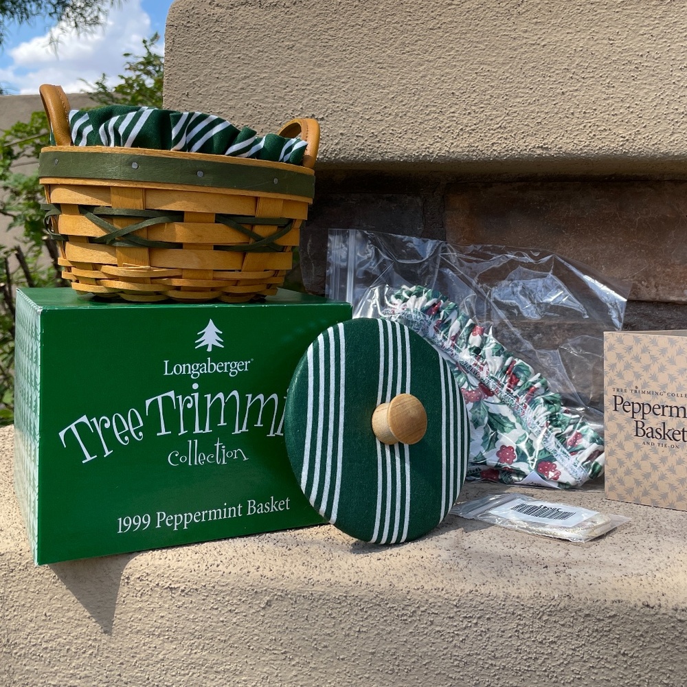 Longaberger 1999 Peppermint Basket Combo Green Trim